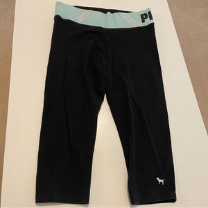 Victoria’s Secret Pink Yoga Capri Pant Black and Teal Rhinestone Size Medium